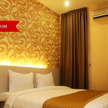 Lj Hotel מדאן מראה חיצוני תמונה